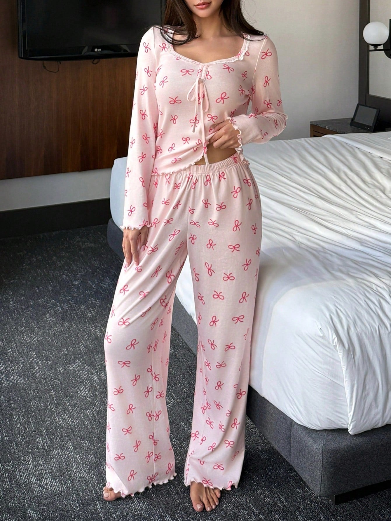 Women's Bow Print Long-Sleeve Lounge Pajama Set