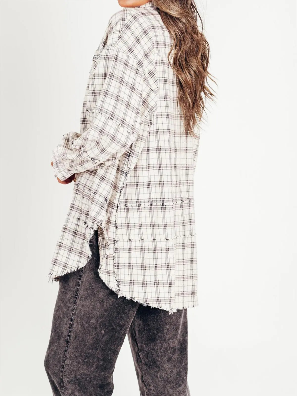 ⏰Hot Sale-Women's Seams Raw Edge Washed Oversized Shirt Jacket with Pockets 🔥New arrivals at special price🔥
