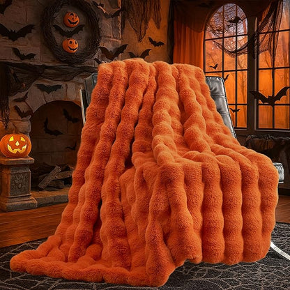 🔥Popular thickened rabbit plush nap blanket, flannel milk velvet cover blanket