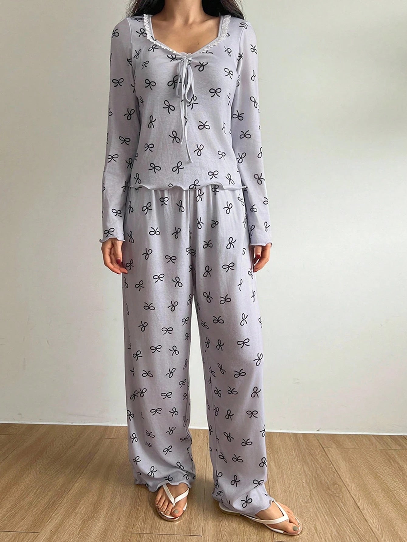 Women's Bow Print Long-Sleeve Lounge Pajama Set