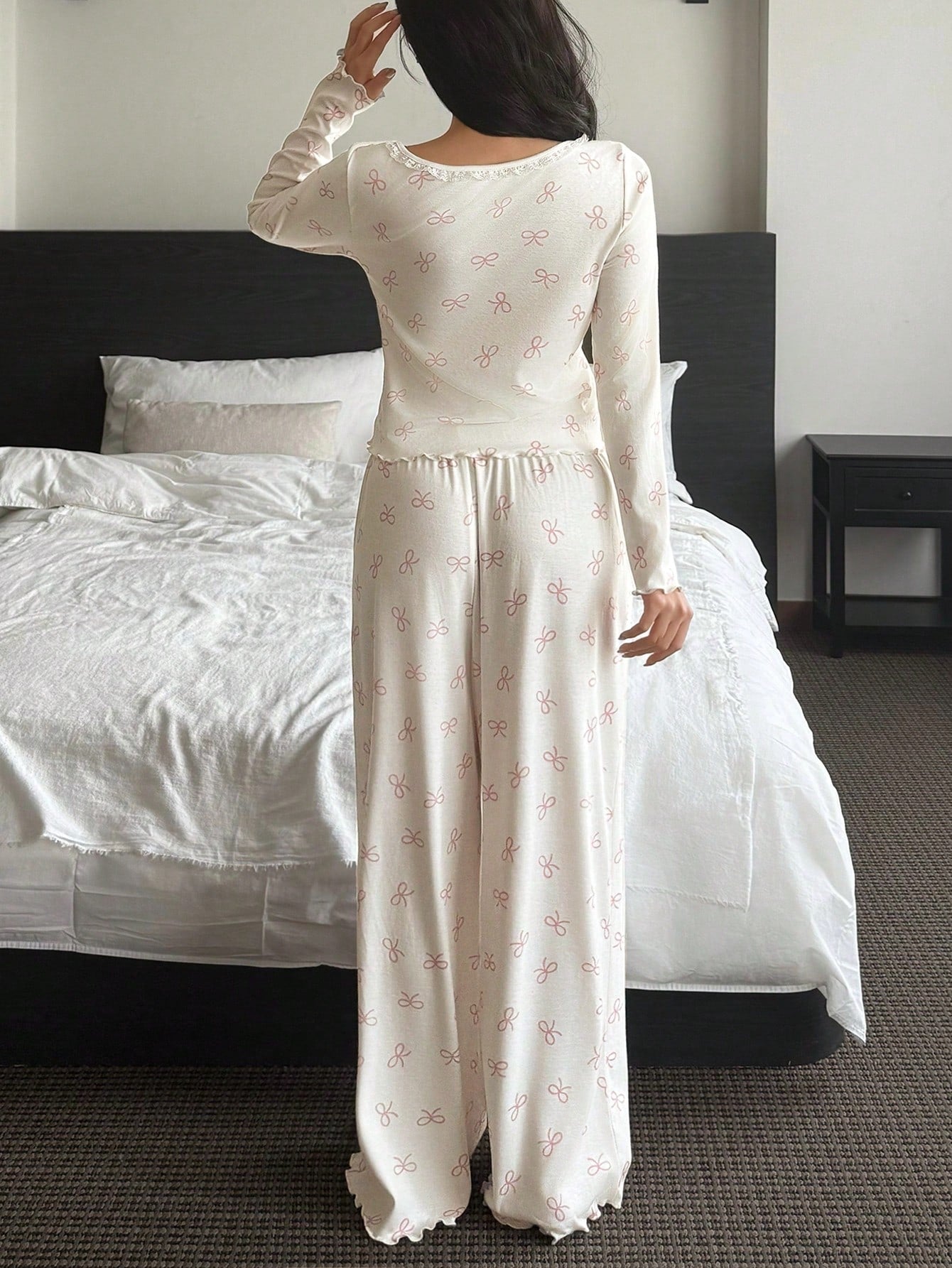 Women's Bow Print Long-Sleeve Lounge Pajama Set