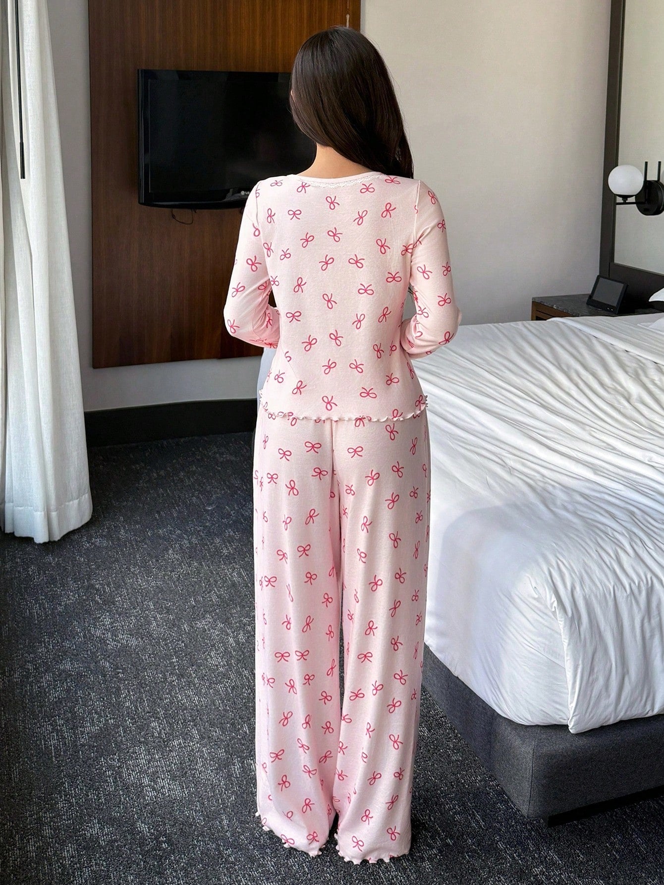 Women's Bow Print Long-Sleeve Lounge Pajama Set